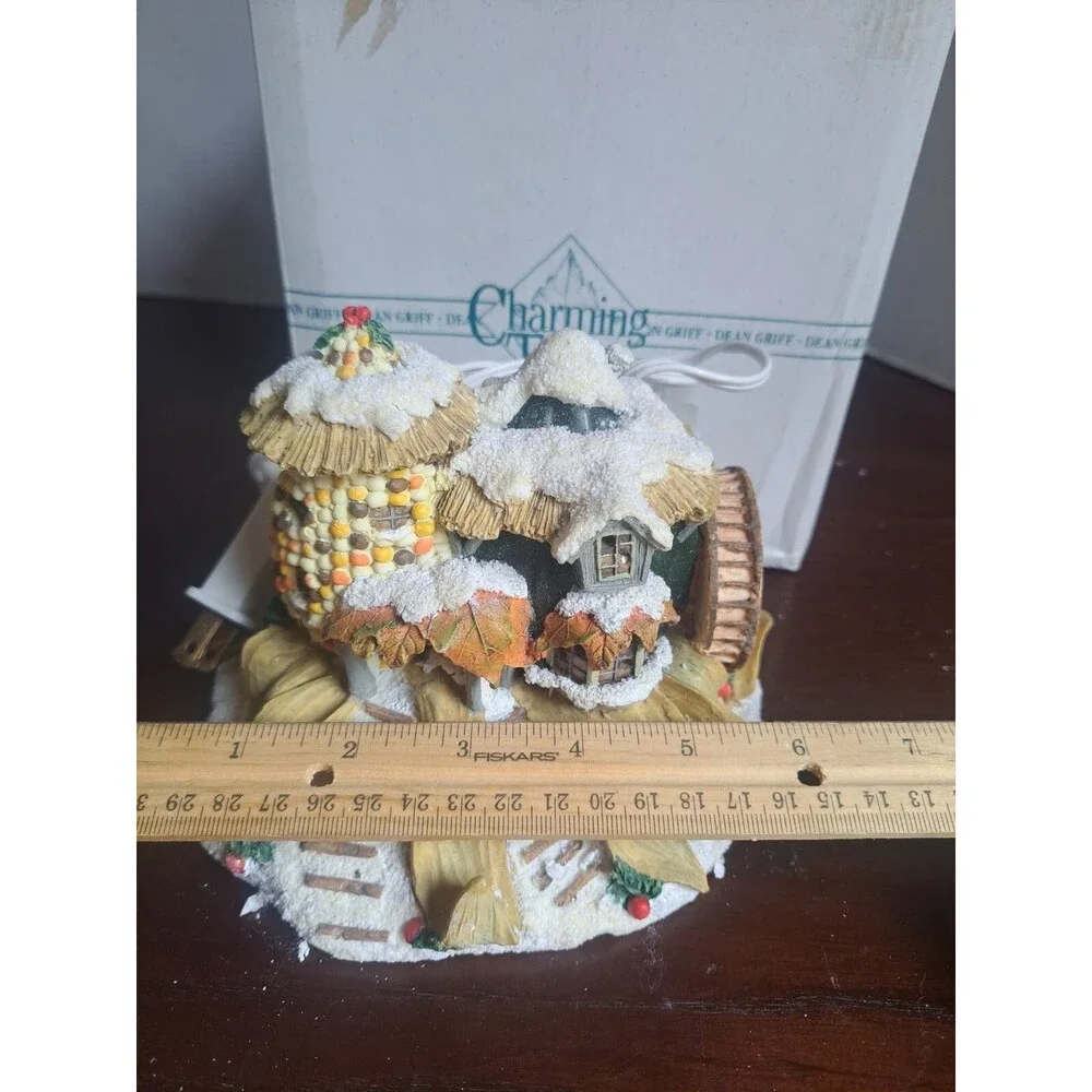 Charming Tails Old Cob Mill Lighted Figurine 7086/7500